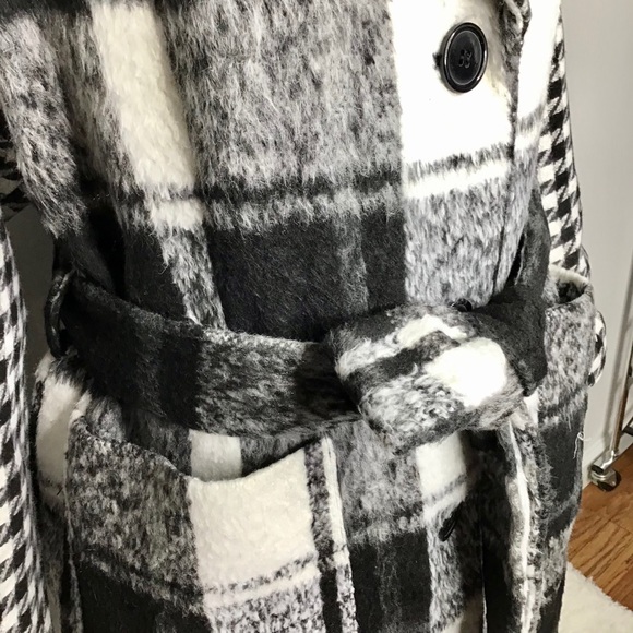 Eloquii Printed Block Coat - Picture 10 of 16